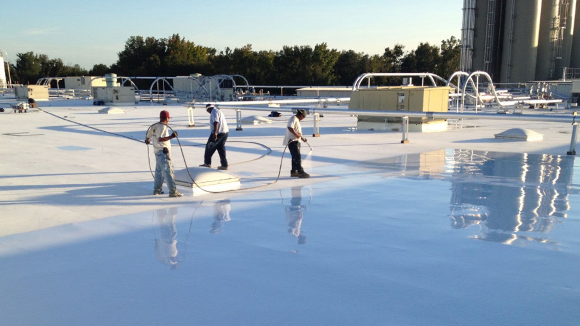 Achieve Optimal Protection with HRI’s Seam Coating for TPO Roofs
